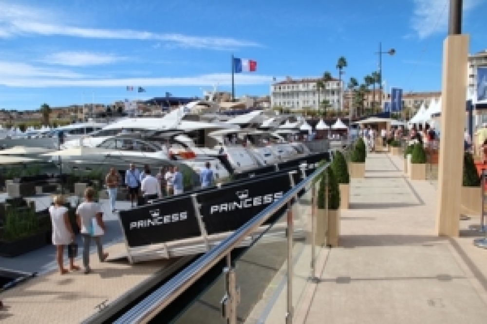 Princess Yachts al Salone di Cannes 2014